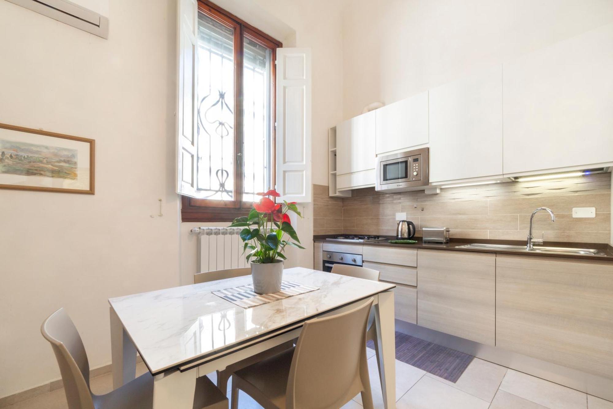 La Casa Di Walter Two Steps From The Centre Apartment